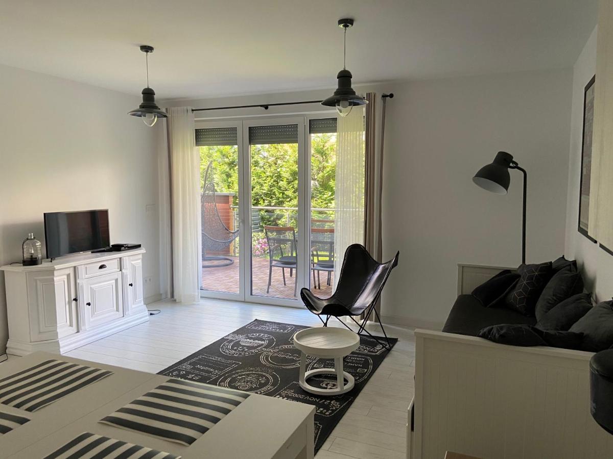 Apartment Bialy W Rewalu *